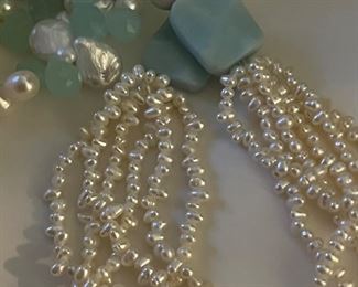 Milky aquamarine and natural baroque pearl double tassel lariat necklace 