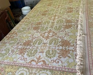 Persian Wool Rug 9x12  excellent condition