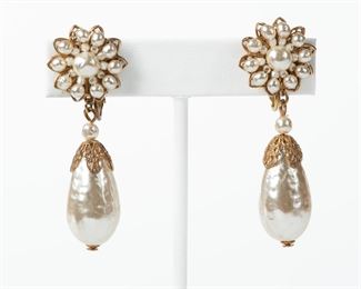 Vintage Miriam Haskell Signed Faux Baroque Pearl Ornate Drop Dangle Clip On Earrings