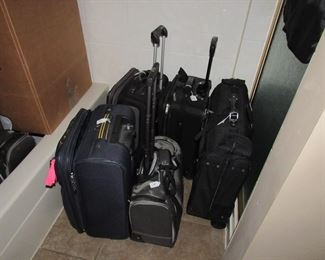 all kinds of good luggage!