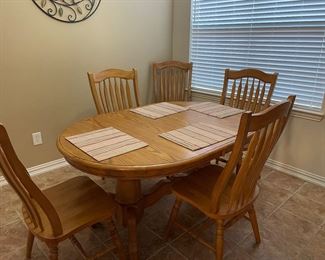 Ethan Allen dining set six chairs