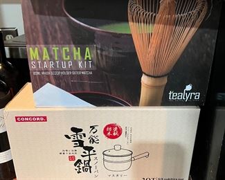 Matcha tea kit; 2-qt S/S yukihira pot - both in box