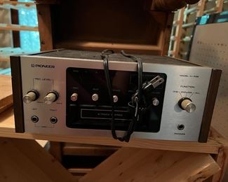 Pioneer 8-track tape player