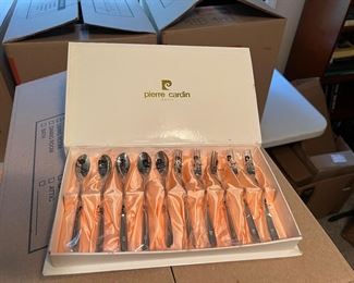 Pierre Cardin appetizer cutlery set