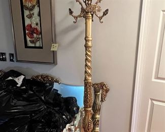 3 piece set: Hall tree / coat hanger