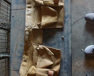 carpenters apron
