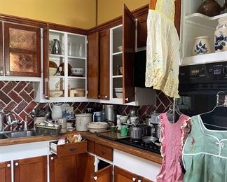 Kitchen Accessories & Collectibles! Vintage Aprons