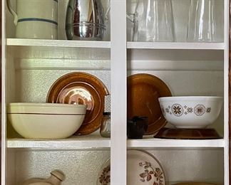 Universal Cambridge Water Jug & Bowl, Vintage Tupperware Measuring Cups, Antique Yelloware Stoneware #424 Crock Bowl, Gaetano Pottery Crock Bowl, Brown Star Pyrex Mixing Bowl, Anchor Hocking Brown Pie Plates, Vintage Crock Pitcher