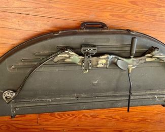 Carroll Marauder Compound Bow with Case