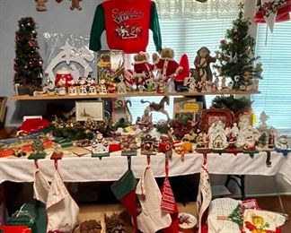 Wonderful Collection of Stocking Holders! Vintage Christmas !