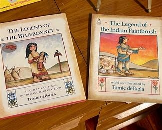 Tomie De Paola Children’s Books! 