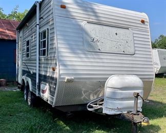 Kingsport Lite Camper