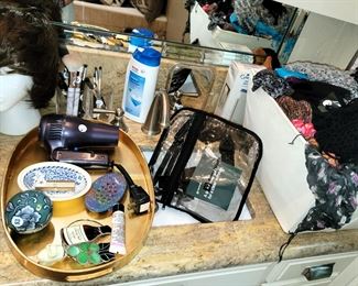 Health and beauty products, scarves and wig