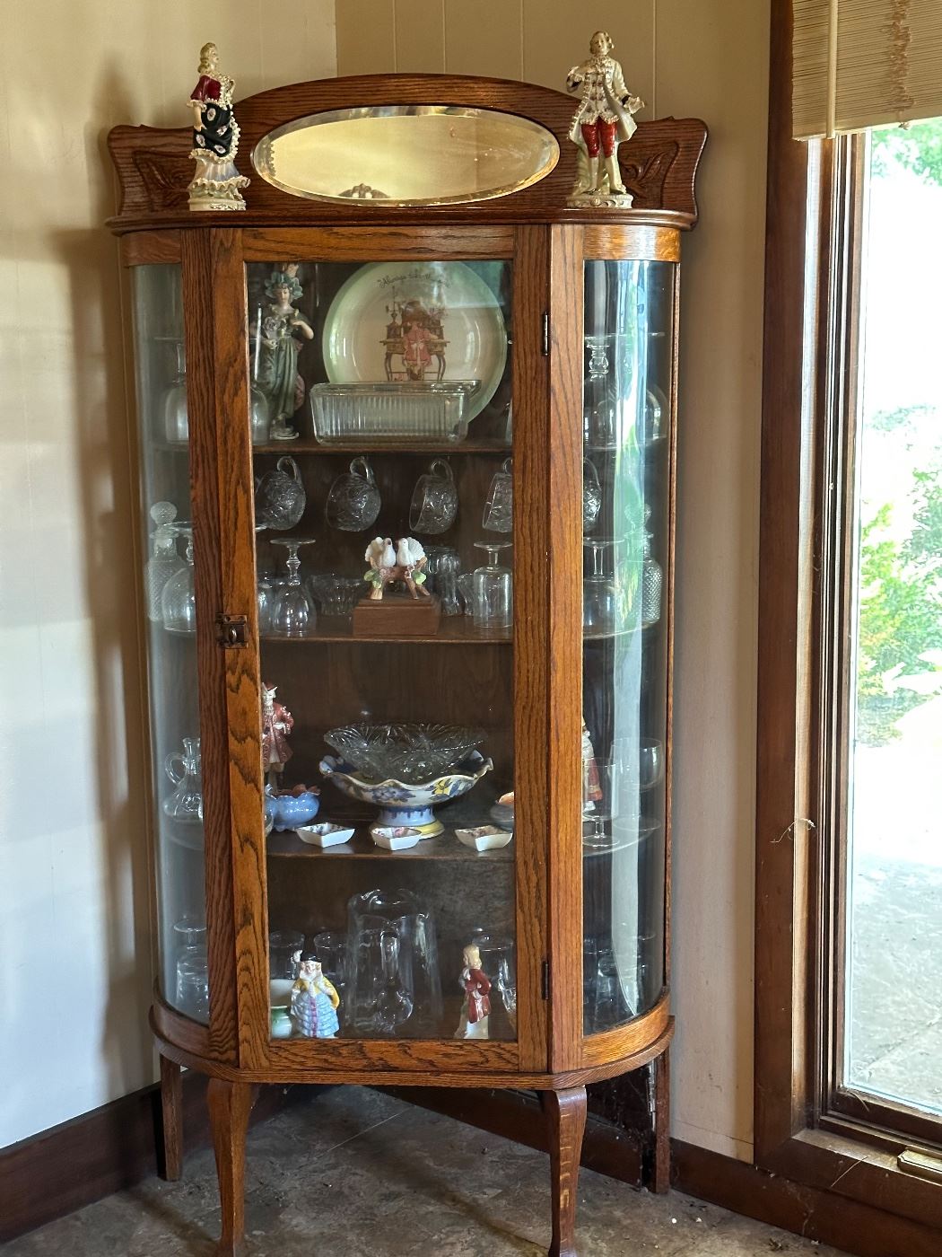 Wellington, MO Antique & Collectible Auction starts on 7/15/2023