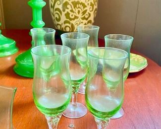 Set of 6 Uranium Liqueur Glasses