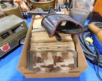Antique Stereo optic viewer and cards