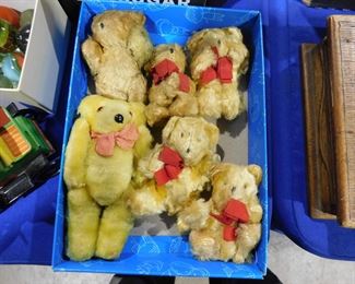 Mini teddy bears