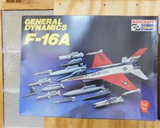 F-16 model kit