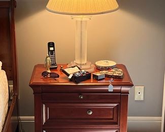 Ethan Allen night stand and lucite lamp