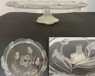 MIKASA Walther Glass Crystal NADINE
Footed CAKE PLATE Tray 14 1/4" FROSTED TULIP