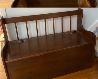 Solid Wood Storage Bench
