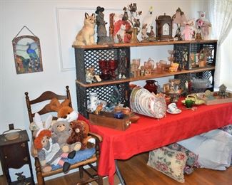 Back Bedroom Overview