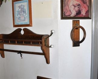 Begin Bathroom/Hallway Closeups