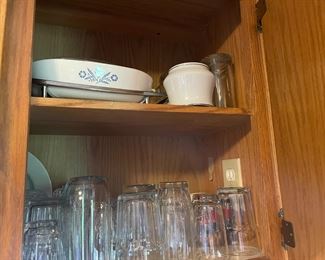 . . . nice Corn Flower Corning Ware