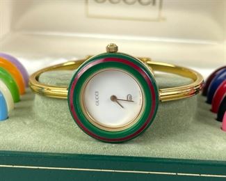 Gucci 1100 Interchangeable Bezel Quartz Wristwatch W/ Original Box & Paperwork
