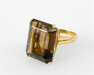 Fine 14K Yellow Gold Smoky Topaz Ladies Cocktail Ring Size 5.25
