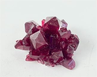 2.25� Red Cluster Crystal Minerals Rock

