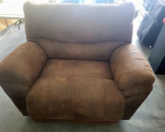 Matching La-Z-Boy Accent Chair