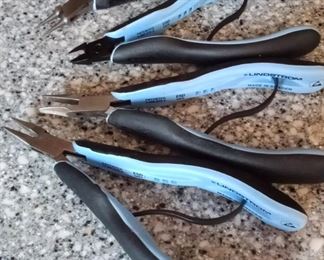 MADE IN SWEDEN PRECISION NEEDLE NOSE