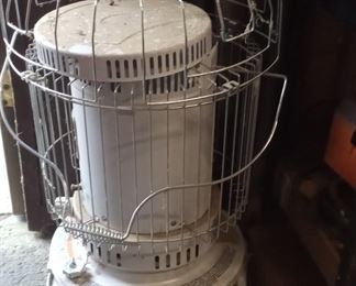 KEROSENE HEATER