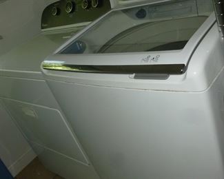 Washer & electric dryer