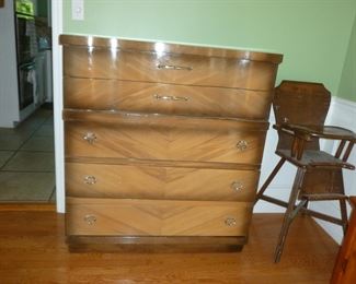 Chest of drawers & vintage high chair