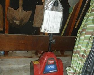 Toro Power Shovel