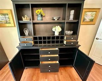 Ethan Allen Christopher Buffet with Breakfast Hutch includes plenty of Storage and Display Space.. 