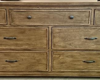 Ethan Allen "Dexter Media Dresser, 7 Drawers and Middle Upper Drawer Opens for Cable or Set Top Apple or Roku Components