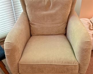 Precedent Dalton Swivel/Rocker, Very Comfortable and Stylish Champagne Chenille Fabric.