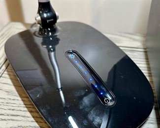 LED Ott-Lite with Touch Control