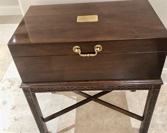 Small Chippendale style wooden chest on base