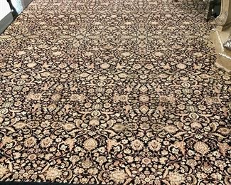 8x14 black/beige rug