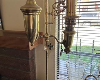 Aladdin gas lamp