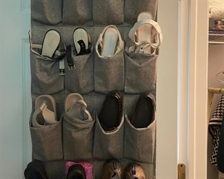 Ladies Shoes - sz 7 , 7.5