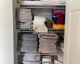 Towels, Bed Linens, etc 