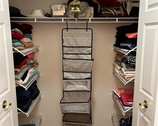 Ladies Clothing- Purses 