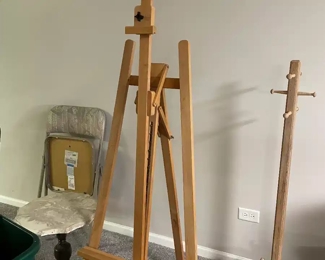 Easel 