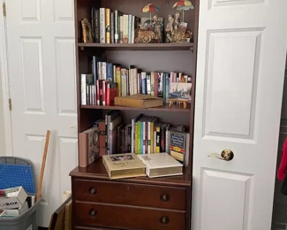 Bookcase 