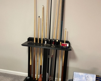 Pool Cue Holder , Cues 